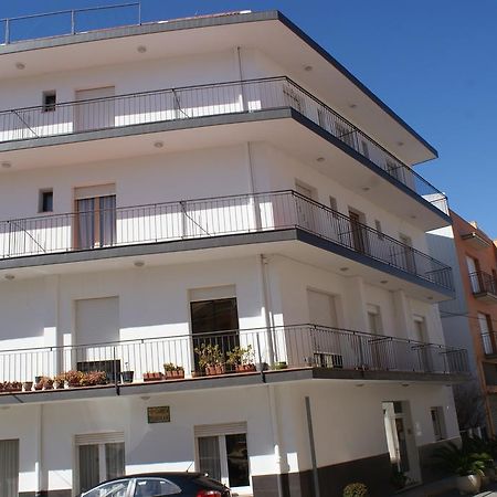 Hostal Gran Sol Hotel Llança Екстериор снимка