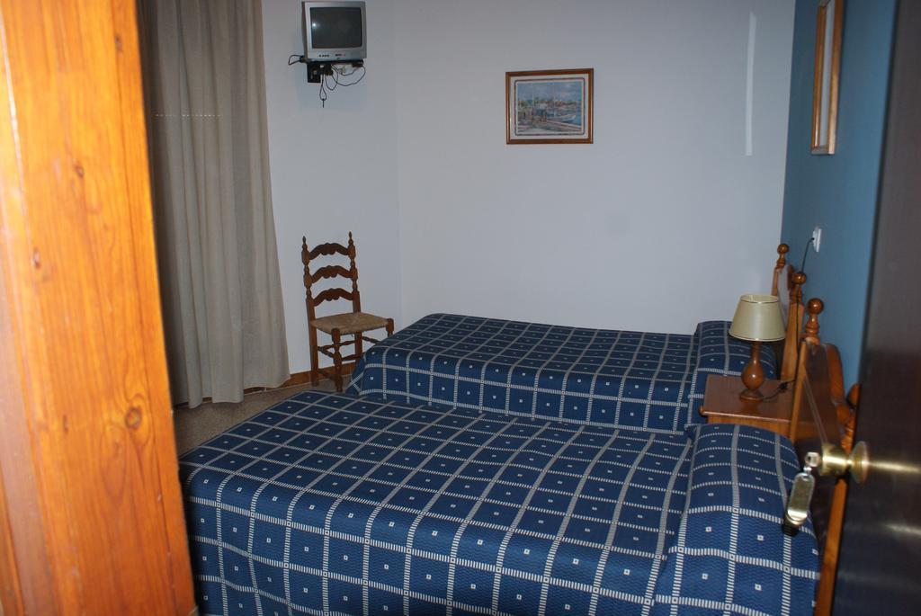 Hostal Gran Sol Llança Екстериор снимка